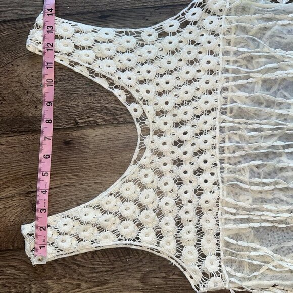 White Crystal K Boho Crochet Mesh Sheer Fringe Top y2k - Picture 4 of 7